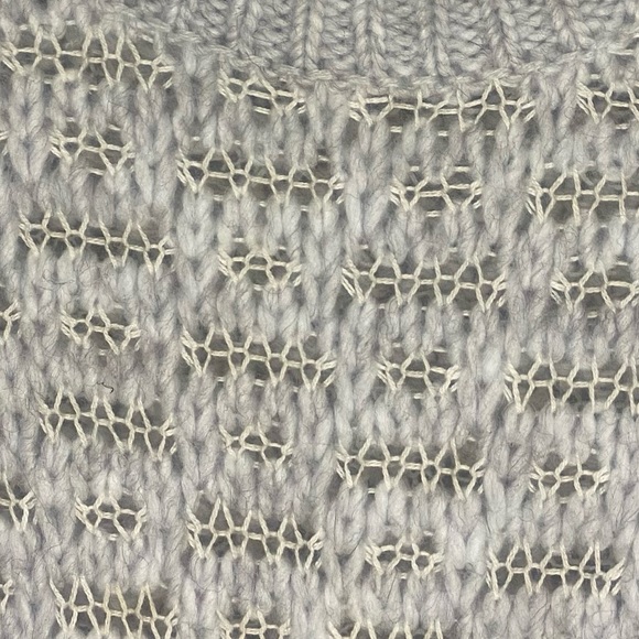 Between Me & You Grey and White See-Thru Sweater Sz Medium - Picture 5 of 5